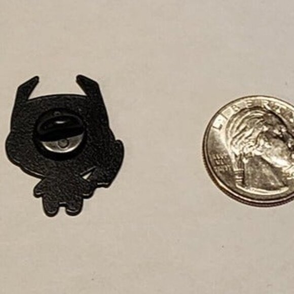 Nickelodeon's Invader Zim - Gir in Dog Suit with Knife Enamel Pin - Quirky Pin - Picture 3 of 3